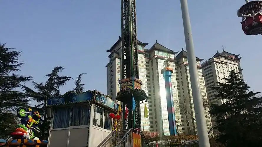 兴庆宫公园游乐场