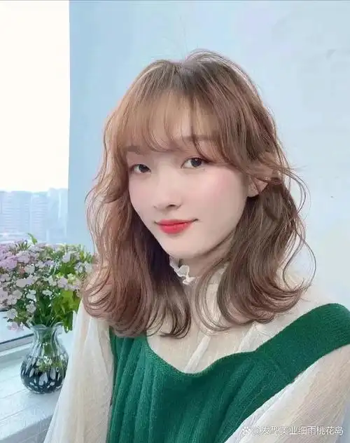 锁骨发烫,真的很好看