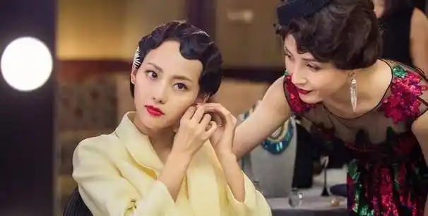 张嘉倪的人品真的足够低吗?_秦岚手_生日_离开