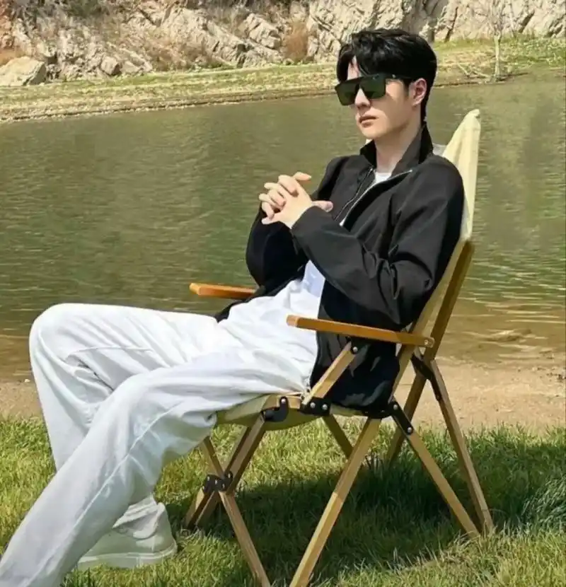 王一博超酷头像#王一博 #这谁顶得住啊 #优质头像 #酷盖  - 抖音