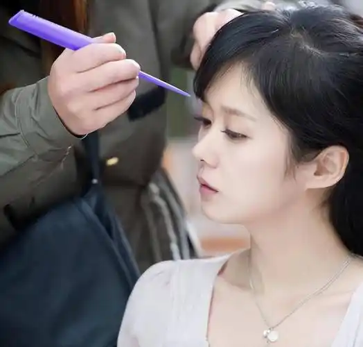 曾比赵丽颖还红,因说错话被封,张娜拉11年后仍然得不到观众原谅_中国