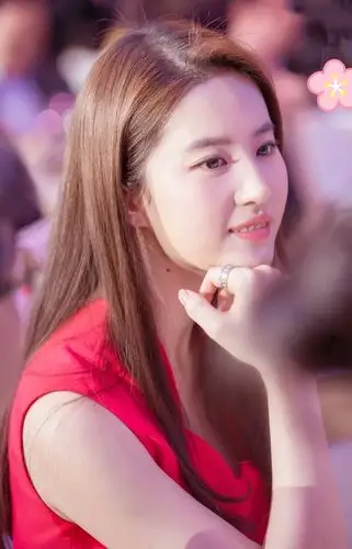 刘亦菲 红衣