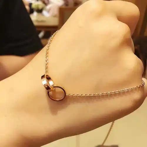 cartier/卡地亚love系列 经典18k玫瑰金 双环无钻项链 镶钻锁骨链