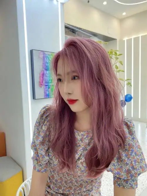 系必备发色无敌无敌超级显白果然女团们爱染这样浅色的头发是有道理的