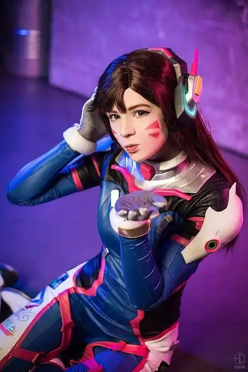 同人发糖了 dva黑影cosplay