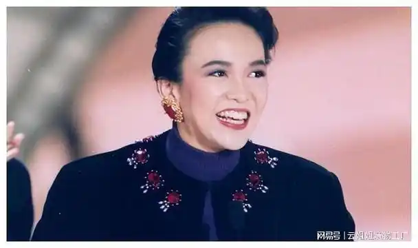 郑裕玲两次失败恋爱均超10年63岁嗜钱如命至今不婚不孕