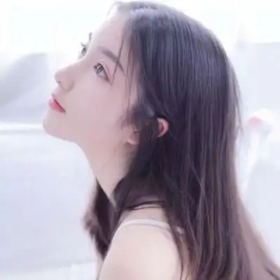 相关标签 气质超酷可爱清新 内容简介 一组可爱气质女生头像图片送给