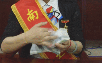 中国故事4秒点钞一百张人民币点钞达人陶萍19