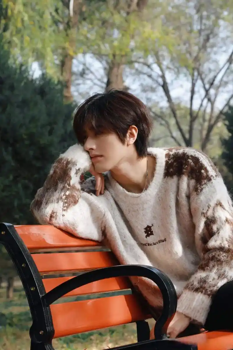 蔡徐坤……?宋威龙……?张凌赫……?