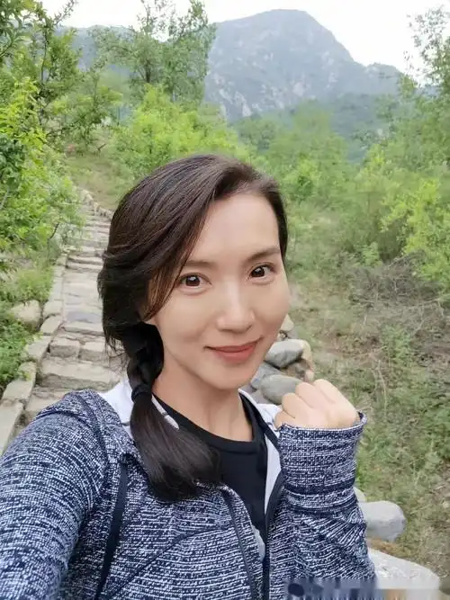 隐退10年后44岁陈好近照曝光惊呆百万网友巅峰时嫁入豪门如今她活成了