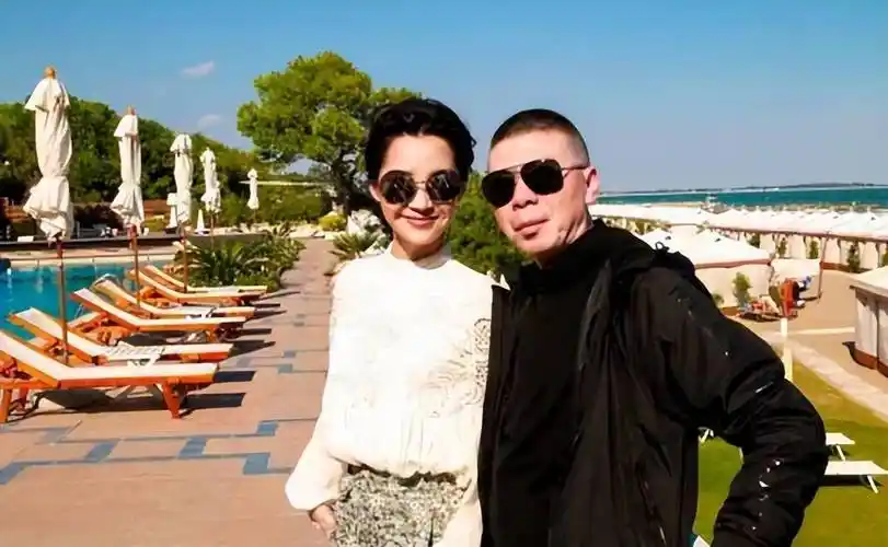 许晴:一个被谣言伤害成老姑娘的悲情女人_刘波_男人_妻子