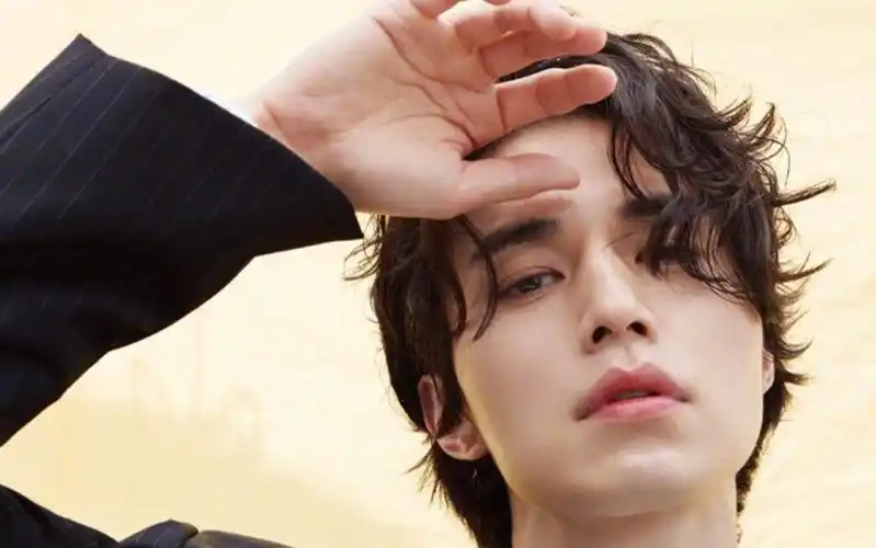 【李栋旭】我十几岁你二十多岁,我三十岁了你还是二十多岁