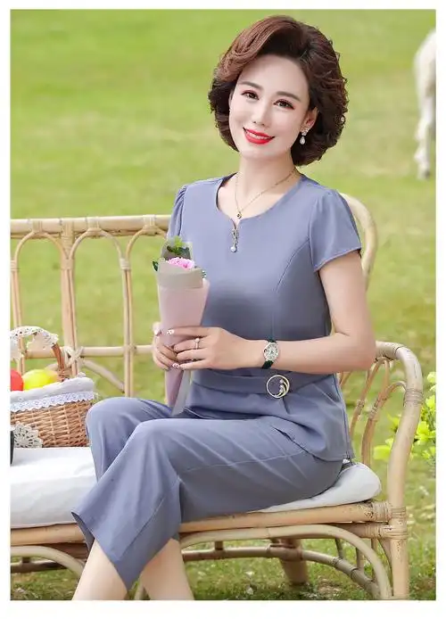 女装妈妈装新款中年妈妈夏装短袖时尚休闲两件套40岁50中老年女装夏季
