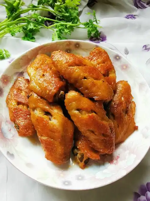 烤鸡翅,烤鸡翅的家常做法 - 美食杰烤鸡翅做法大全