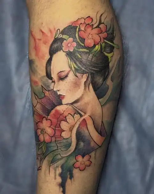 泼墨艺伎纹身图片_腿部水彩艺伎美女古典纹身图案