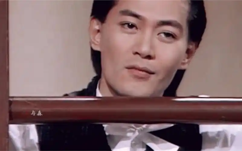 谁年轻还不是帅哥?荷尔蒙炸裂的"师奶杀手"——【江华】