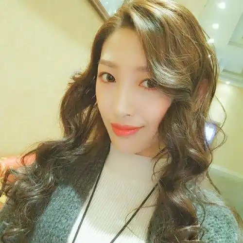 张小倩图片 非诚勿扰美女嘉宾张小倩图片