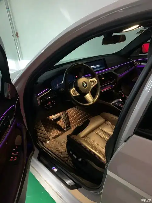 【图】各位的五系氛围灯可以看下吗_宝马5系论坛_汽车之家论坛