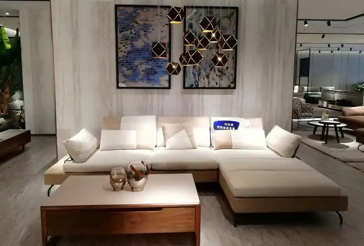 爱尔百兰沙发爱尔百兰软床作为江苏实力软体企业,爱尔百兰家居拥有者