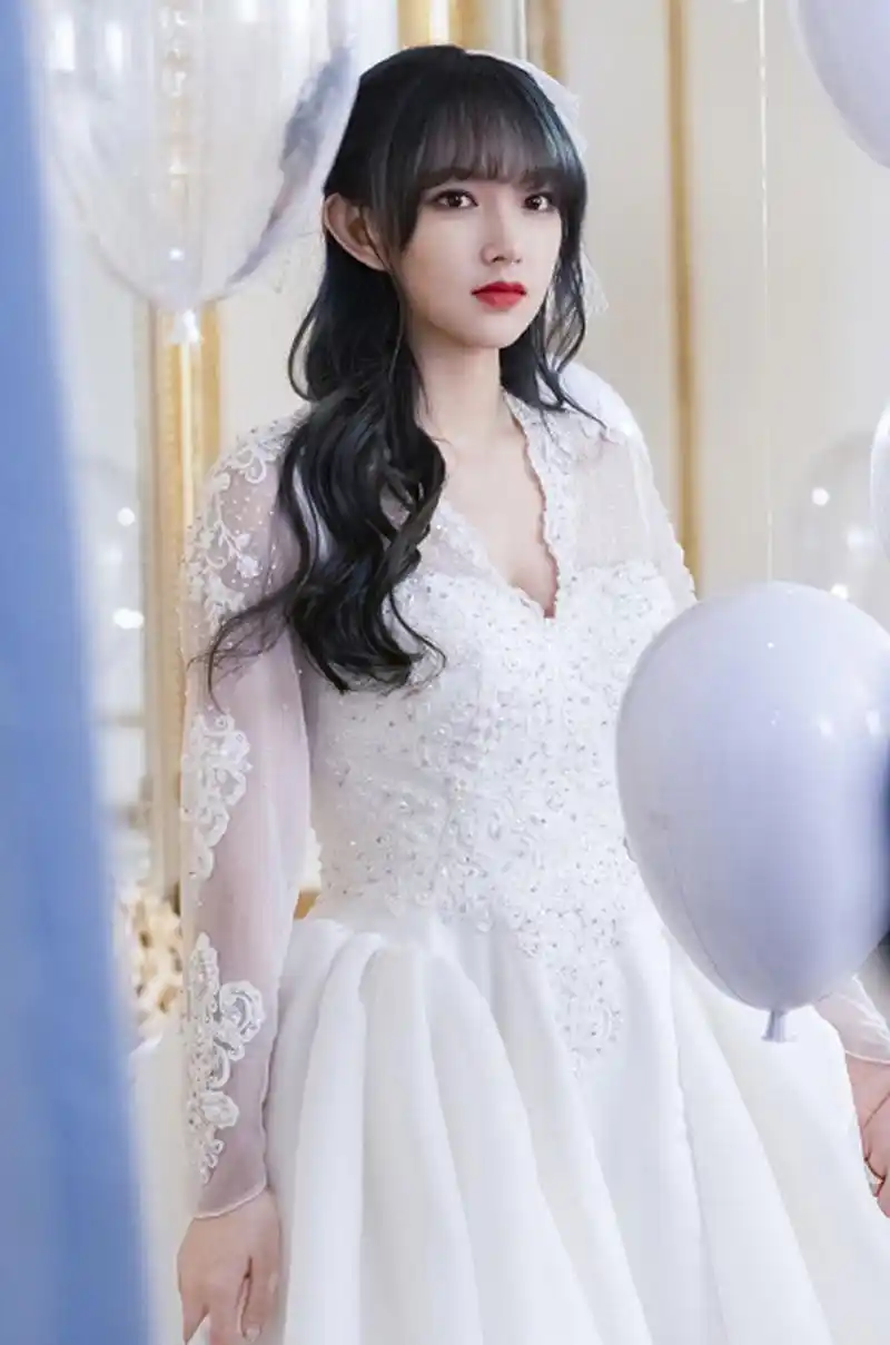 程潇绝美婚纱照