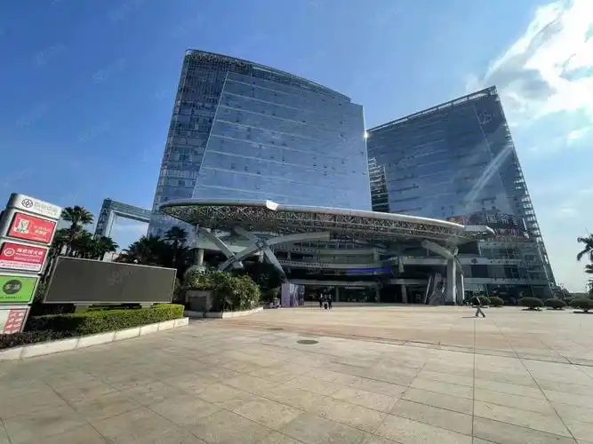 【12图】远行丨中洲中心 250方 精装修 特价单元 随时看房拎包入住