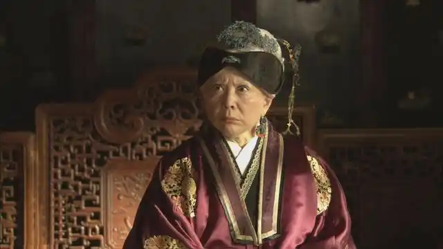 《红楼梦》贾母扮演者周采芹引争议 出身不凡50年辉煌演艺生涯 本文共