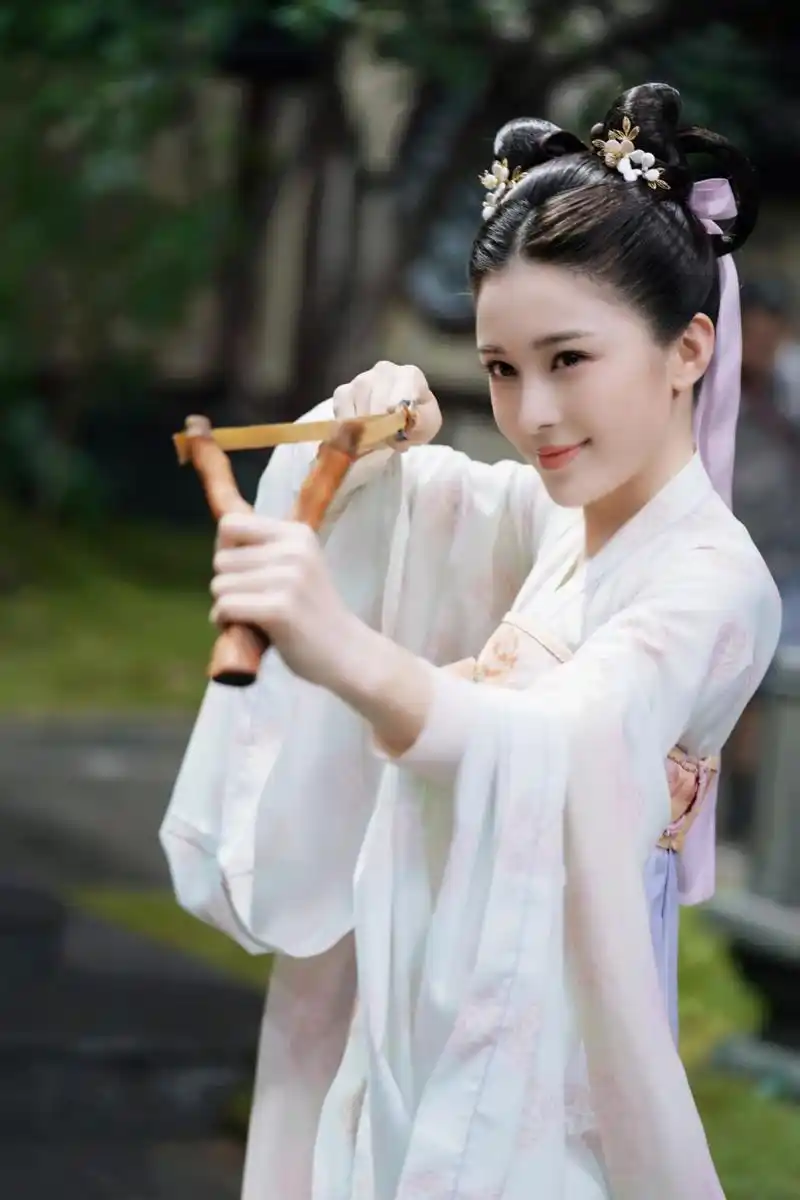 赵樱子《长安诺》演绎独美传奇女子 美貌智慧双在线