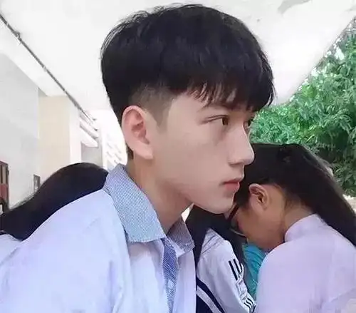大一男生入学发型合集 ▏我有男朋友也要让他这样剪