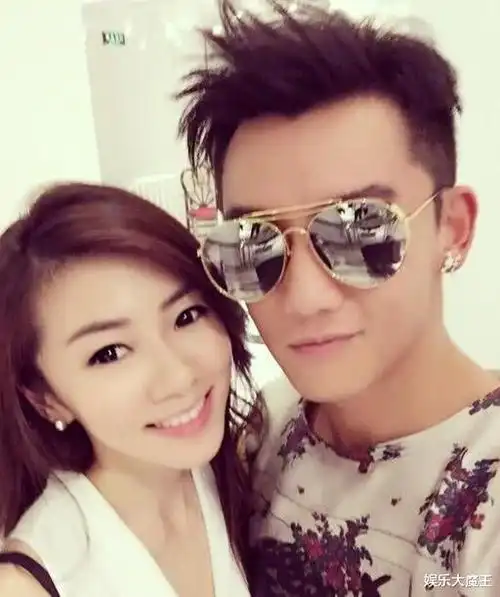 郑恺结婚程晓玥令人意难平,与郑恺相恋三年没被娶进门,被苗苗九个月拿