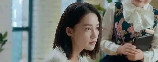 原创原创爱上特种兵热度冲上第一李沁哭戏动人剧情完全靠巧合推动