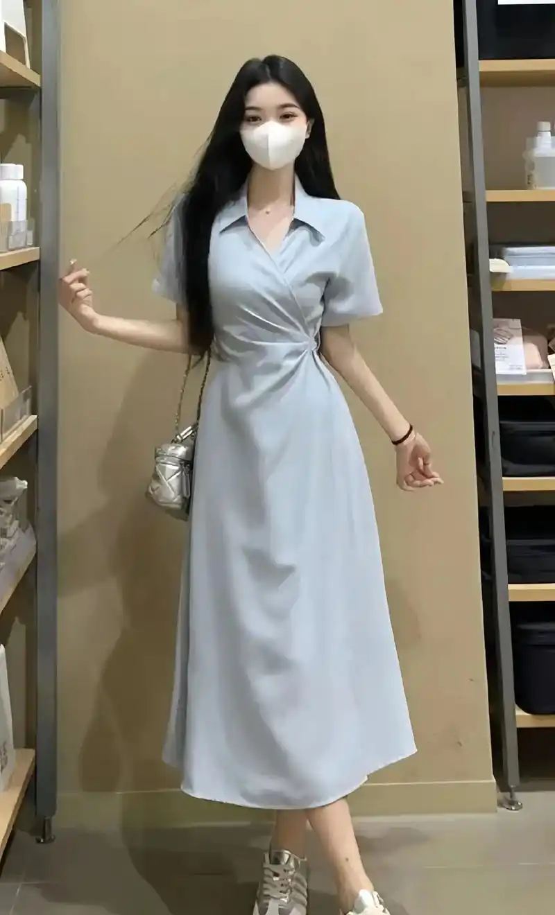 清新温柔感小裙子~法式温柔风清新蓝色系带连衣裙好好看!