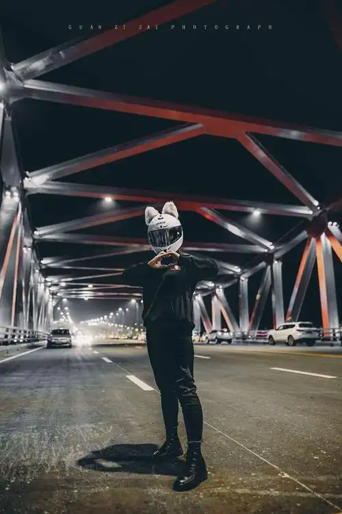 孤独的机器 自由的翅膀——富平富昌彩虹大桥机车写真一组