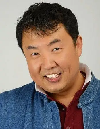 红酒俏佳人李海洋的扮演者是谁