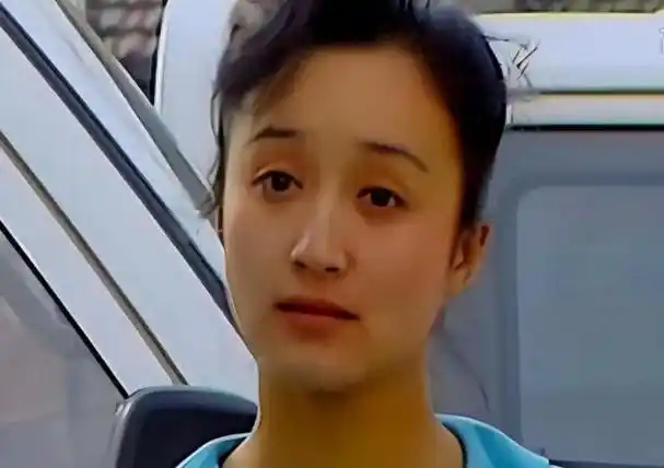 刘涛,她真的是个勇敢的女人,为了丈夫,不惜一切去偿还债务.