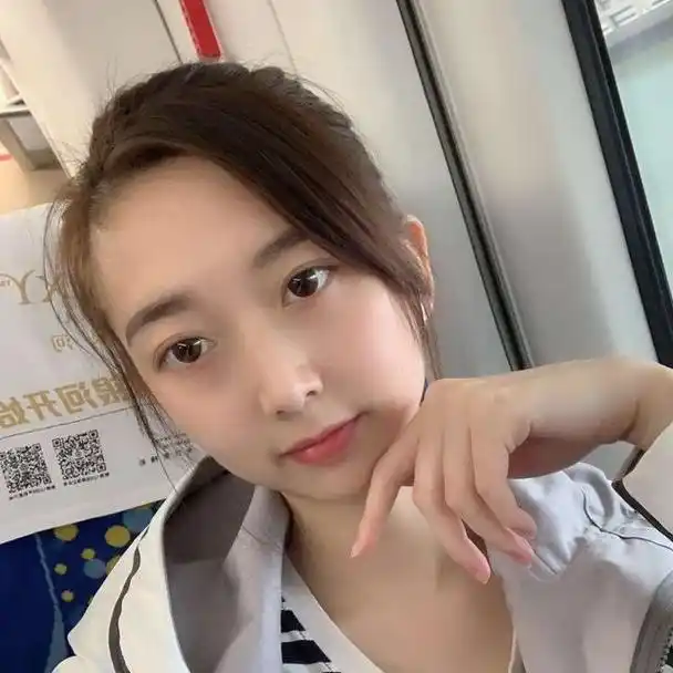 属于天生"带妆脸"的女生,脸上都有这5个特征,素颜就足够好看_生活资讯