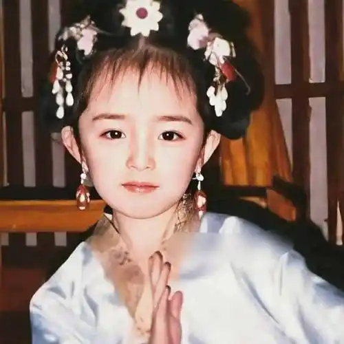 这6位明星出道前后对比判若两人,完全认不出