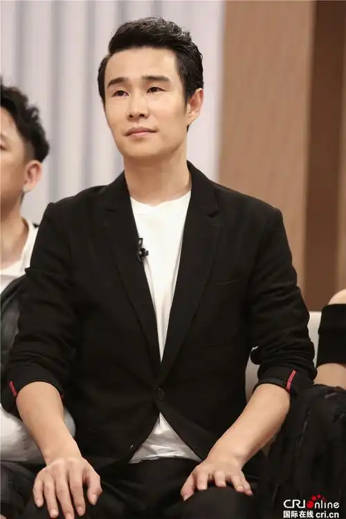 《跨界歌王》即将落幕 小沈阳自曝是傅园慧"迷弟"