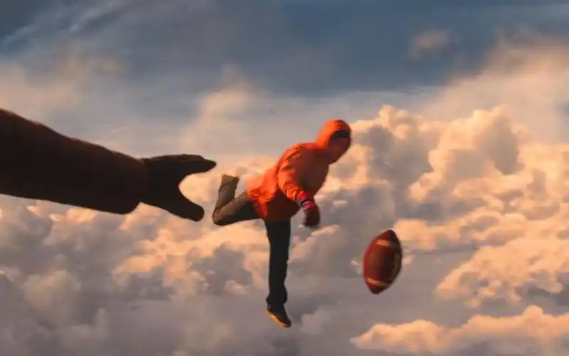 【超能失控】三少年同时获得超能力,上天入地堪比钢铁侠,结局却各不