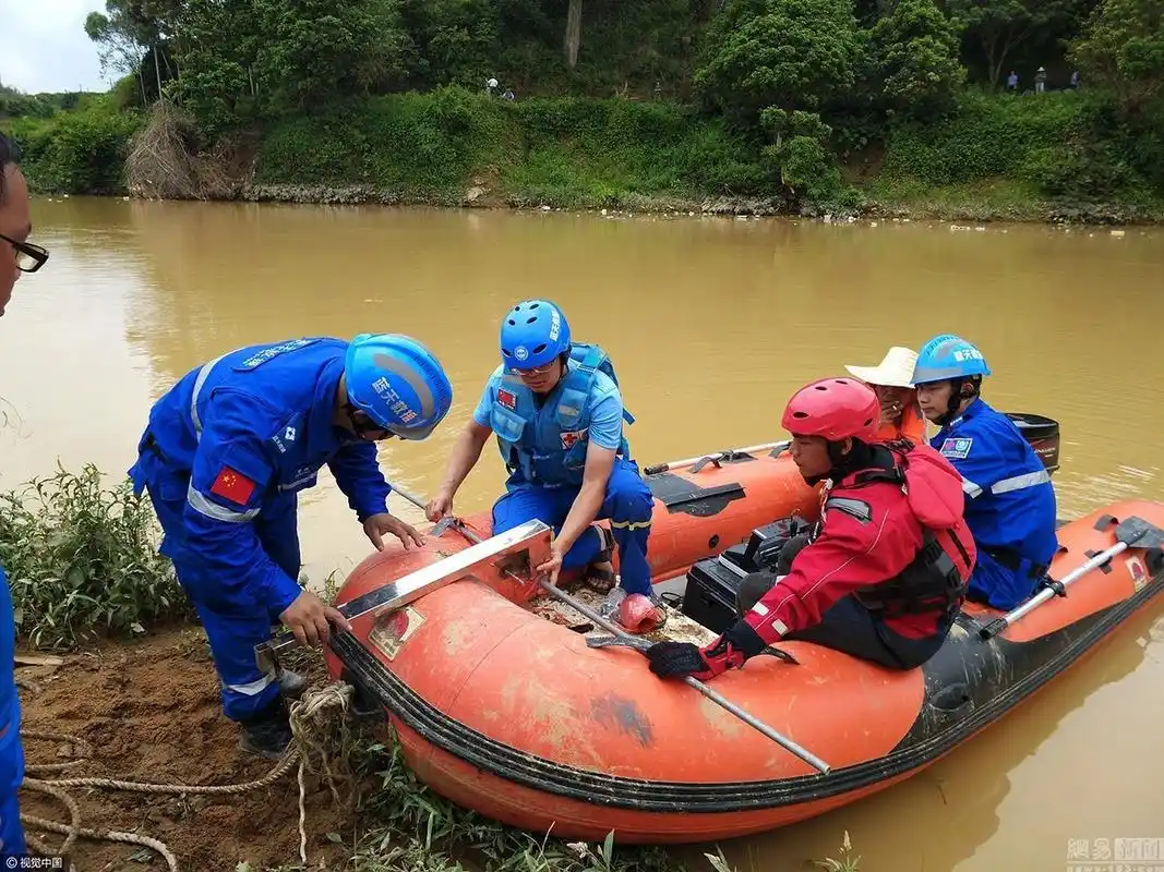 广西10名学生游泳6人溺水已打捞2具遗体