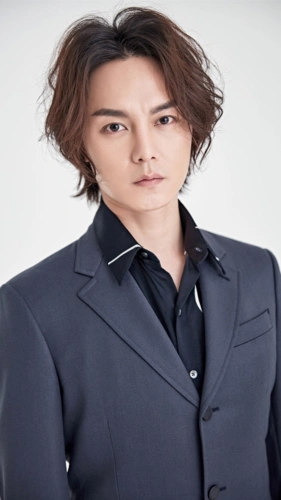 尹正瘦了好多这么精致的侧颜真是爱了爱了