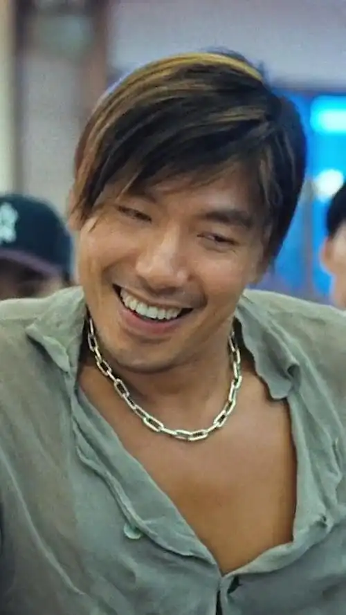 你们要的铜锣湾扛把子来啦!