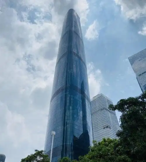 【13图】3个月免租期 广州国际金融中心1125方 望小蛮腰 大员工区