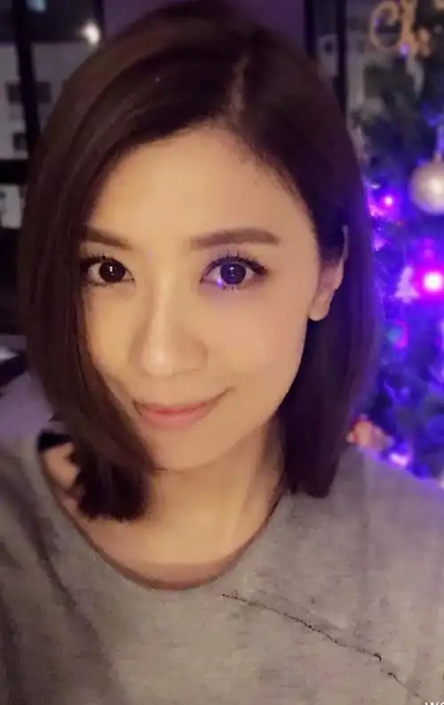 贾静雯的哪个眼神最美