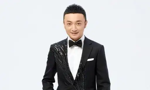 近期,电视综艺节目《星光大道》的新一期节目的上映,却引发了网友的