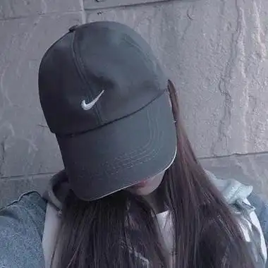 女生头像带鸭舌帽