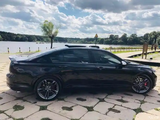 迈腾b8变身黑武士