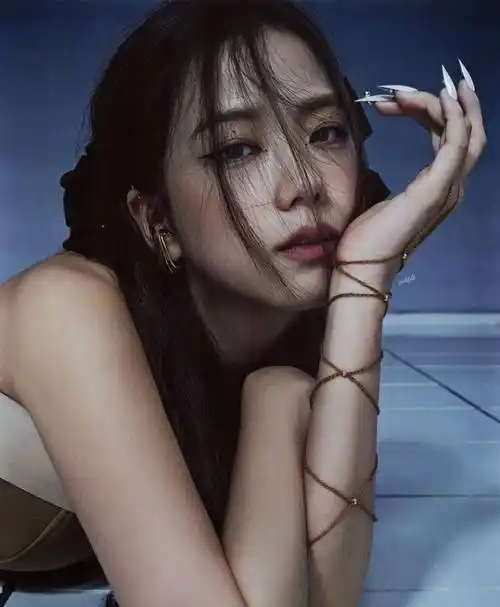 回顾jisoo 颜值成长史_时尚_五官_漂亮