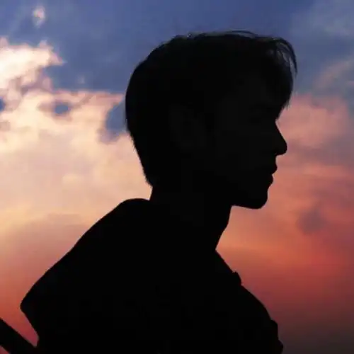 青年青叔温青男头男生头像