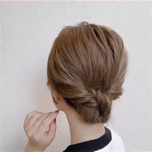 30秒75教你简单又好看60编发造型73