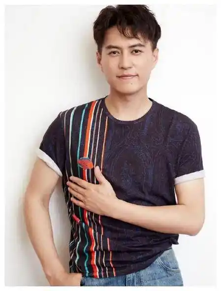 靳东揭秘江珊女儿的不满怎样挽回离异妻子留下的感情线